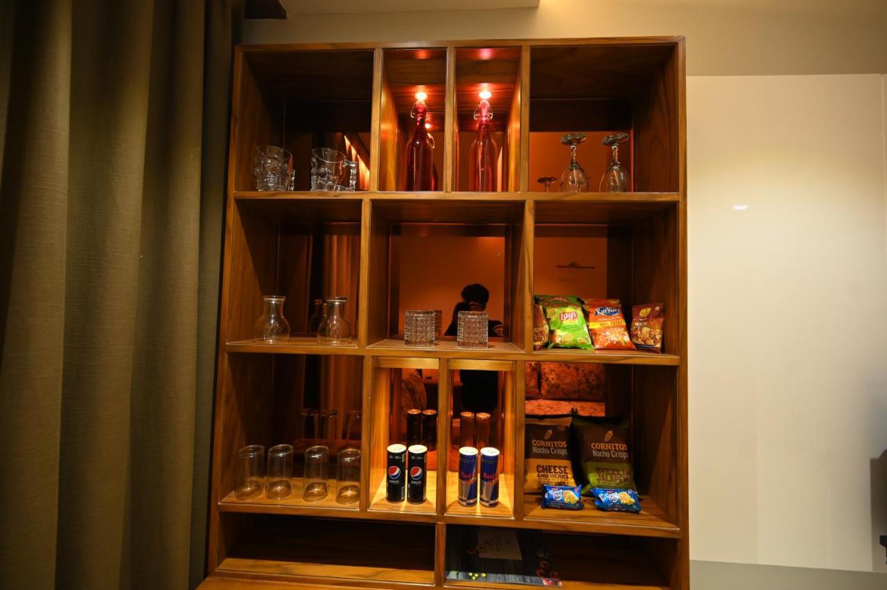 The Royal Class Hotel 괄리오르 외부 사진